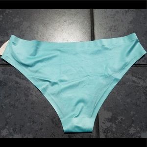 VICTORIA’S SECRET No-Show CHEEKY HIPSTER LARGE NWT